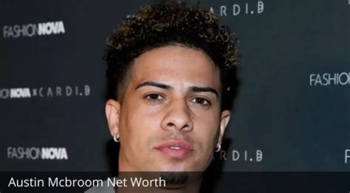 Austin McBroom Net Worth How Much is McBroom Worth? |