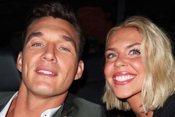 Tyler Cameron Net Worth How Much is Tyler Cameron Worth? |