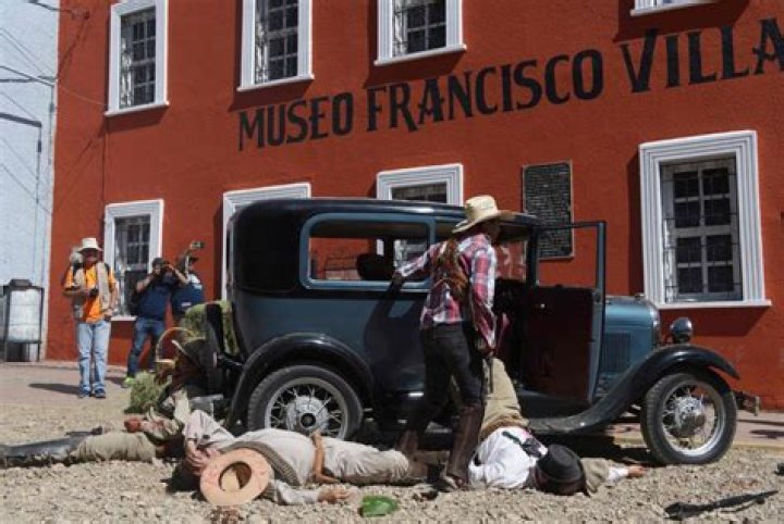 Unveiling The Legacy Of "Como Pancho Villa" And The Revolutionary Spirit
