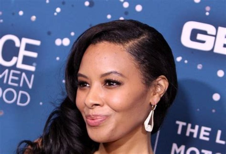 Vanessa Simmons Net Worth How Much is Simmons Worth? |